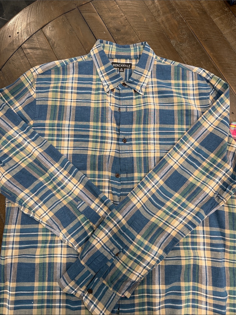 Men's Blue Plaid Button-Up Shirt